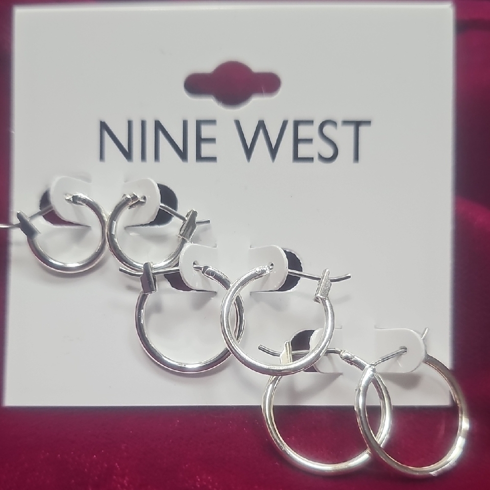 Nine West‎ Silver Tone Classic Hoop  Click Back Earrings NEW